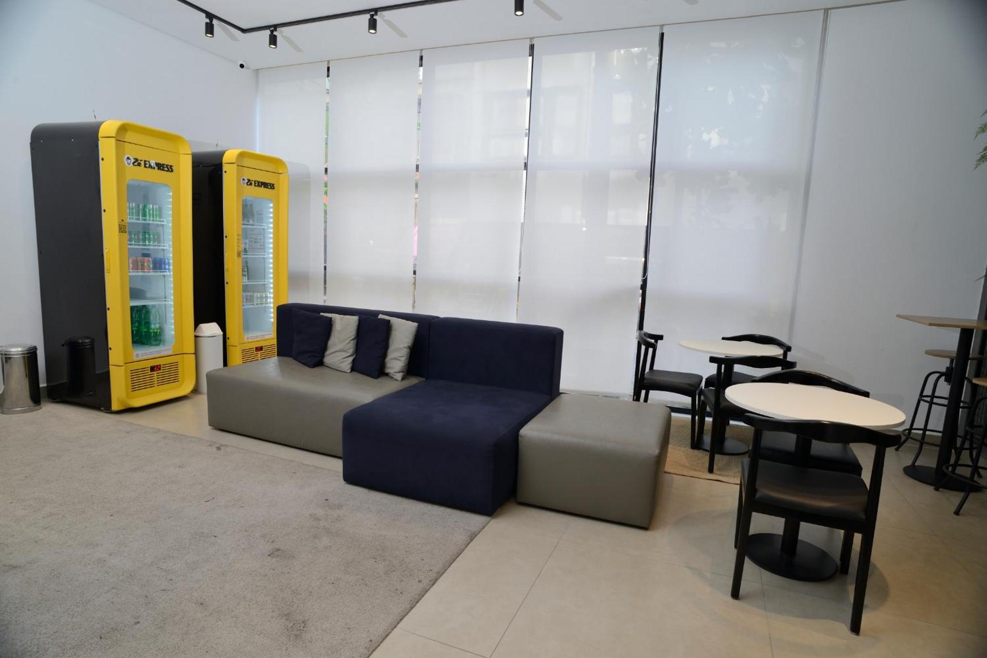 Apartamento One - Apto Novo, Moderno, Varanda, Poucos Passos Da Estacao Luz